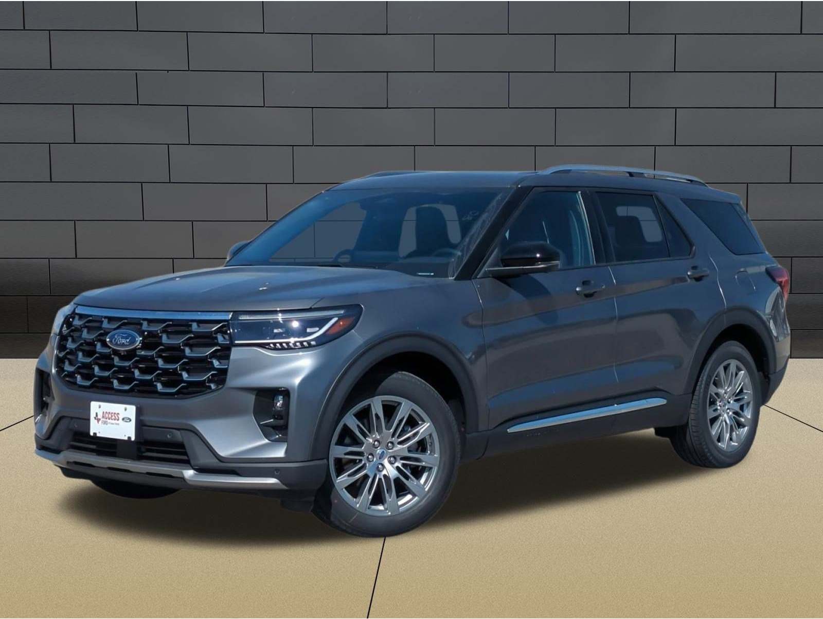 2025 Ford Explorer Platinum's photo