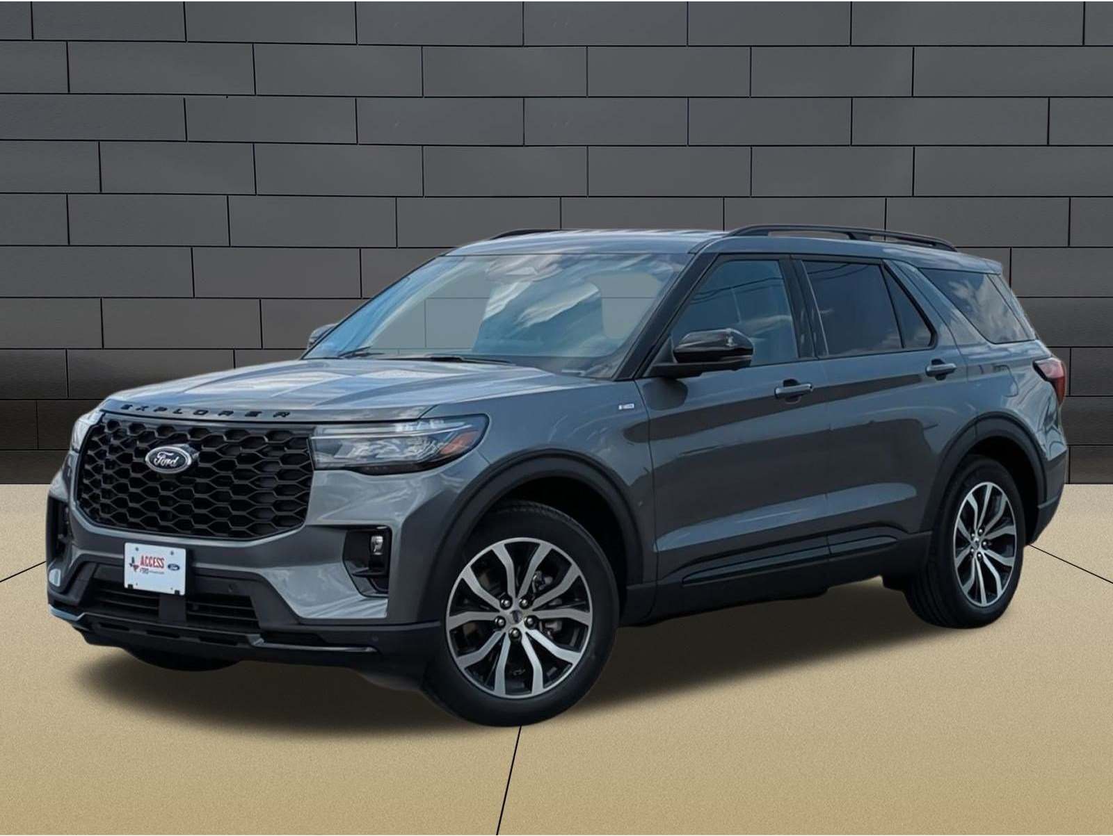 2025 Ford Explorer ST-LINE's photo