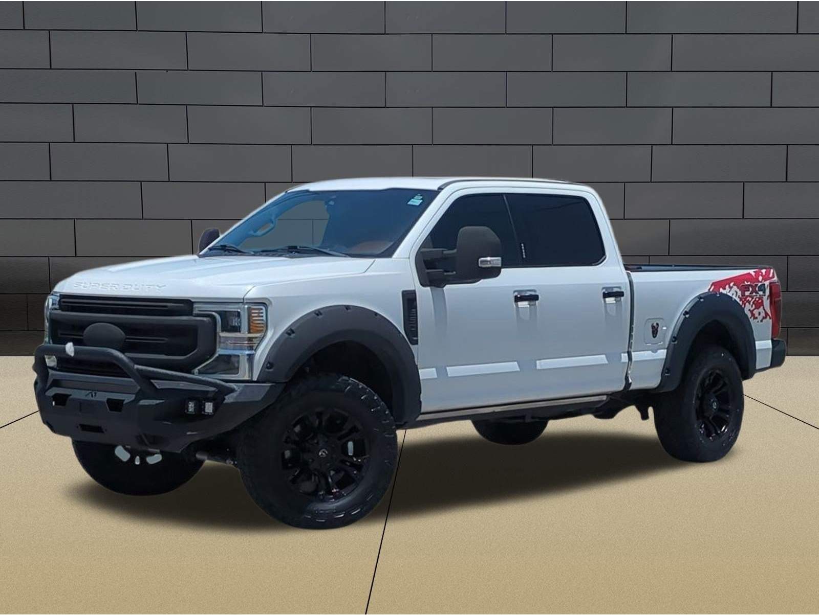 2022 Ford F-250 Super Duty Platinum's photo