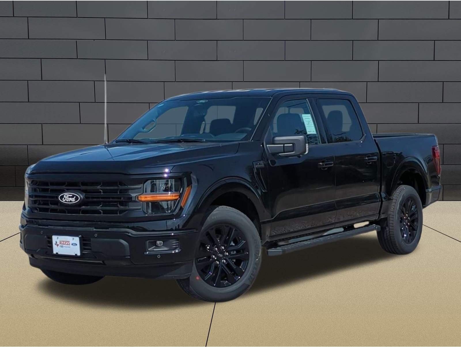 2025 Ford F-150 XLT's photo