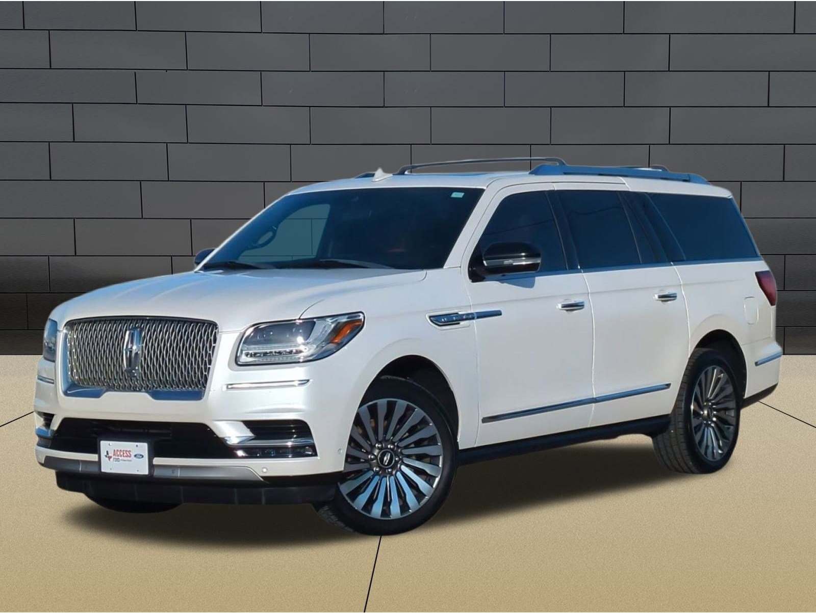 2019 Lincoln Navigator Reserve's photo