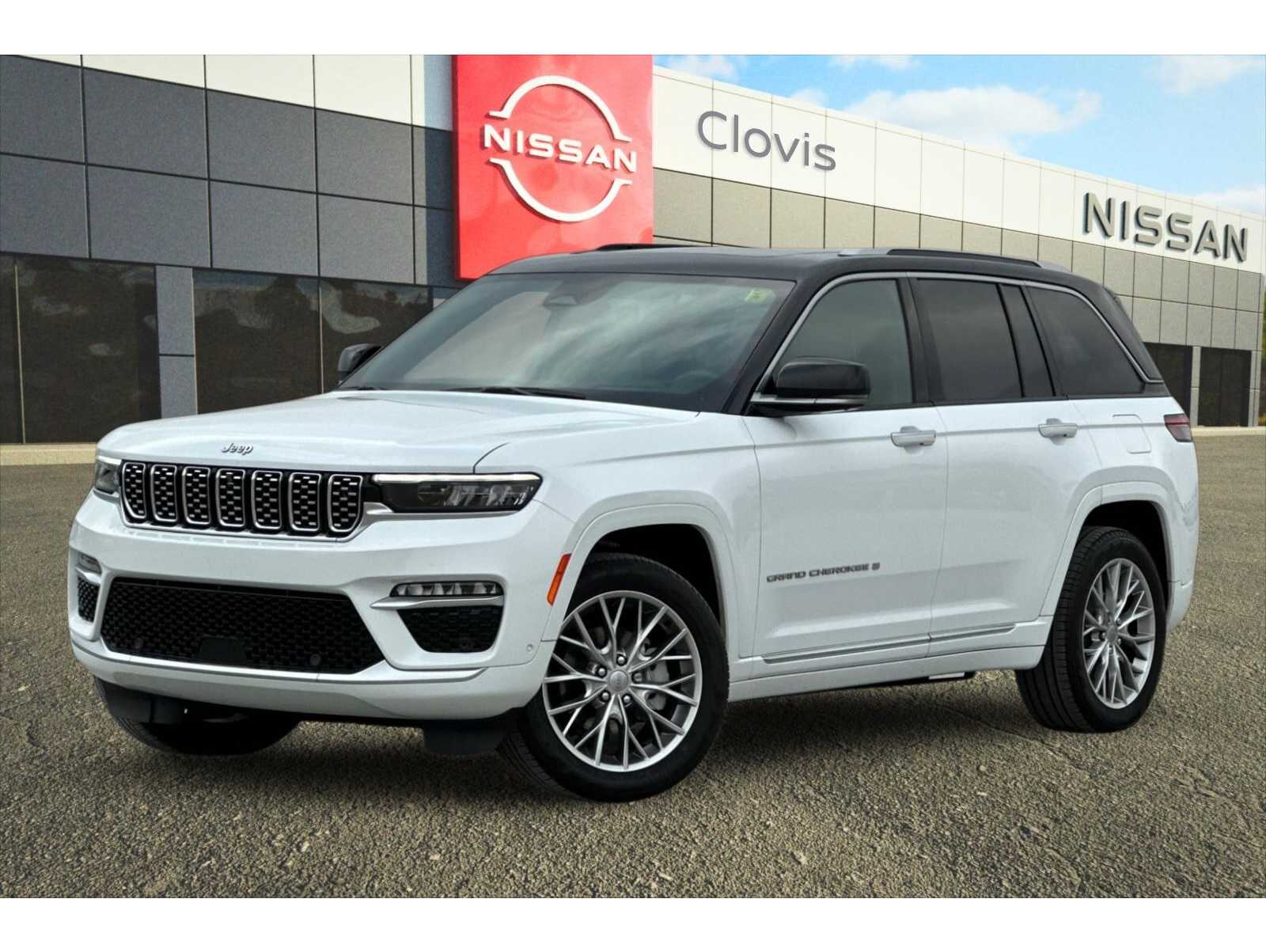 2024 Jeep Grand Cherokee Summit's photo