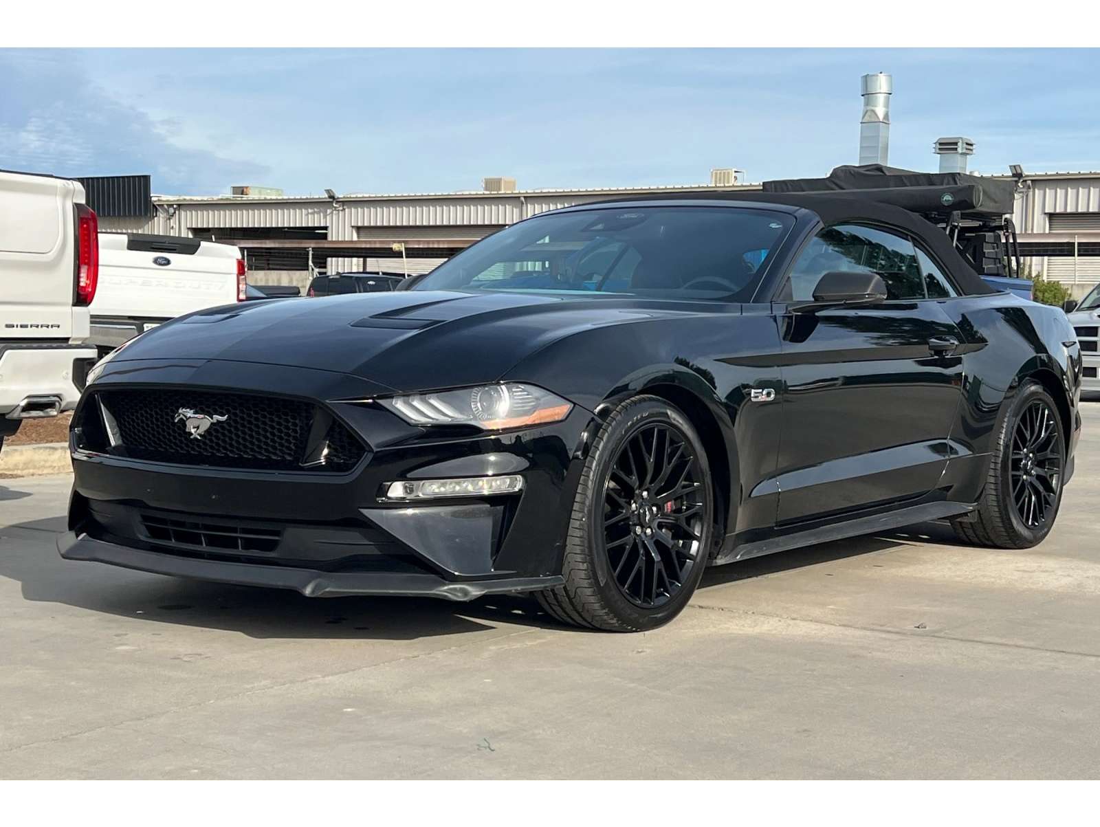 2022 Ford Mustang GT Premium's photo