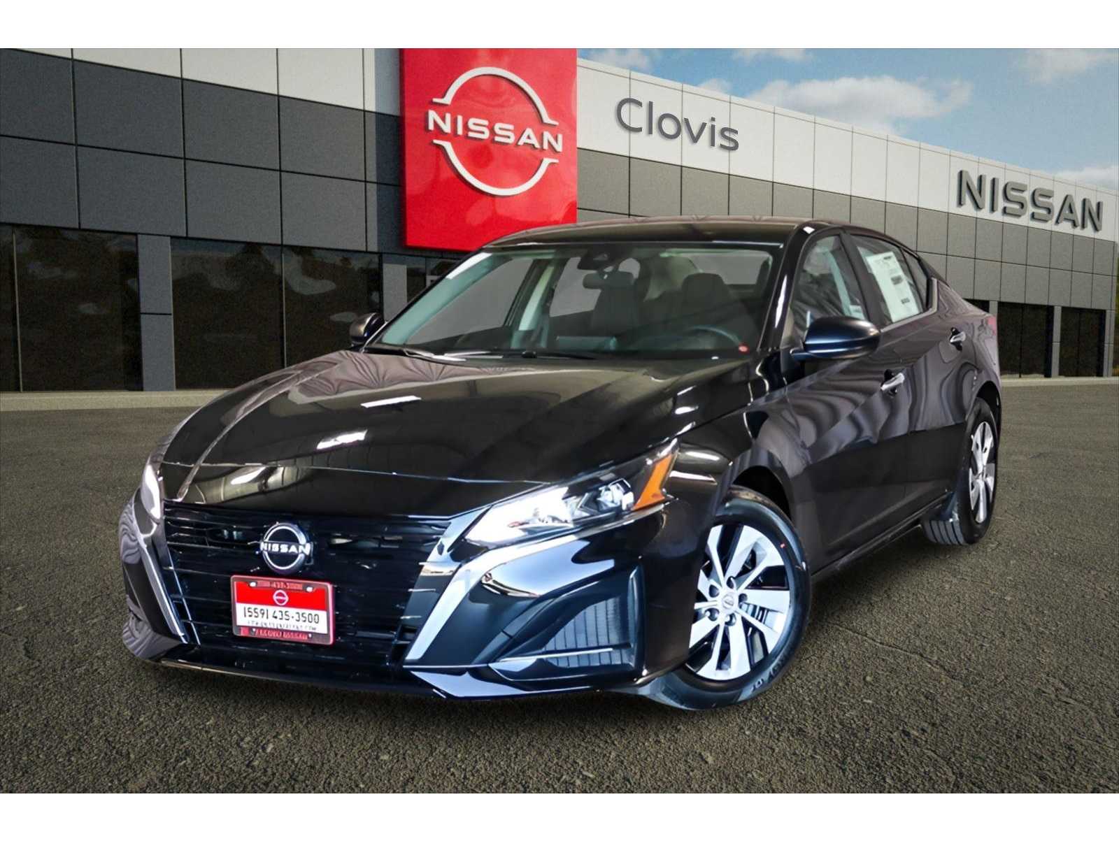 2025 Nissan Altima S's photo