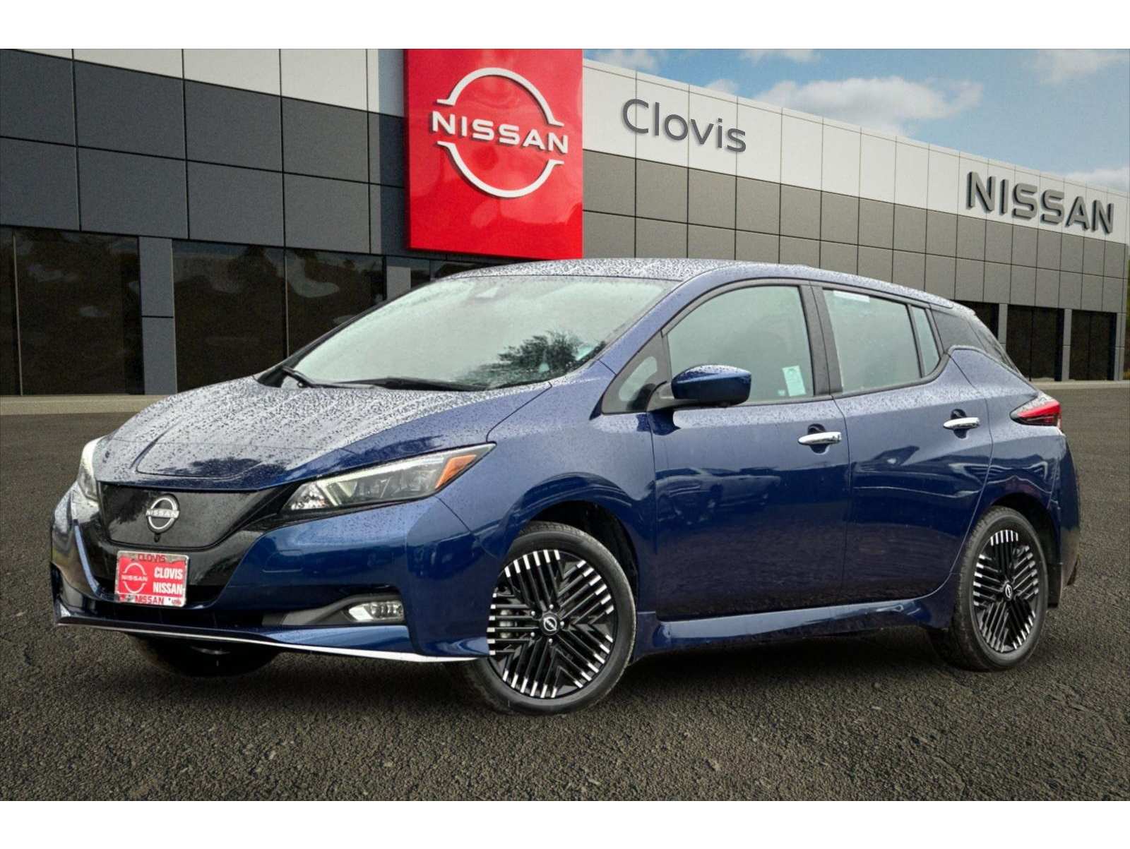 2024 Nissan LEAF SV PLUS's photo