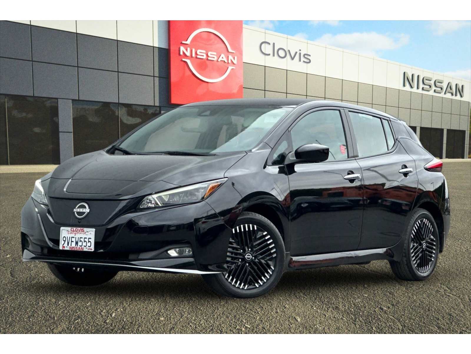 2023 Nissan Leaf SV Plus