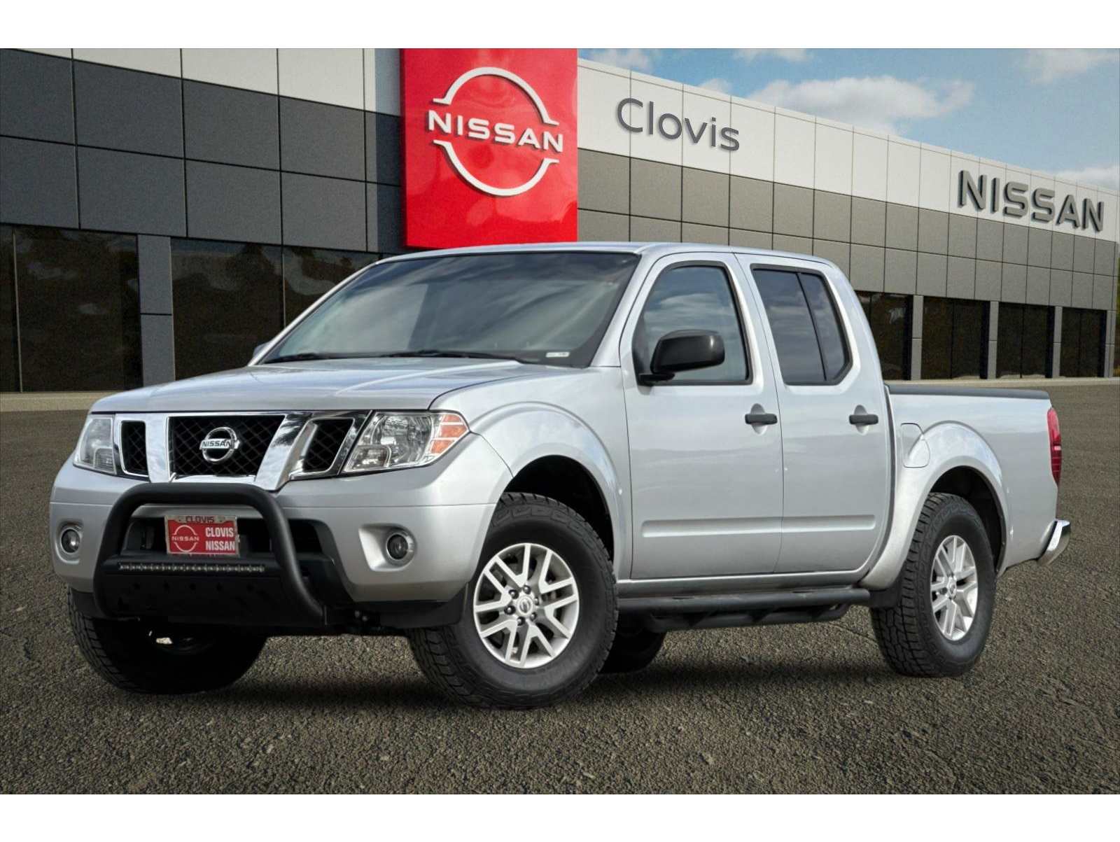 2016 Nissan Frontier SV's photo