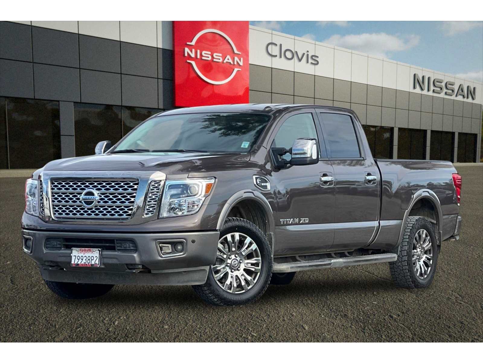 2018 Nissan Titan XD Platinum Reserve's photo
