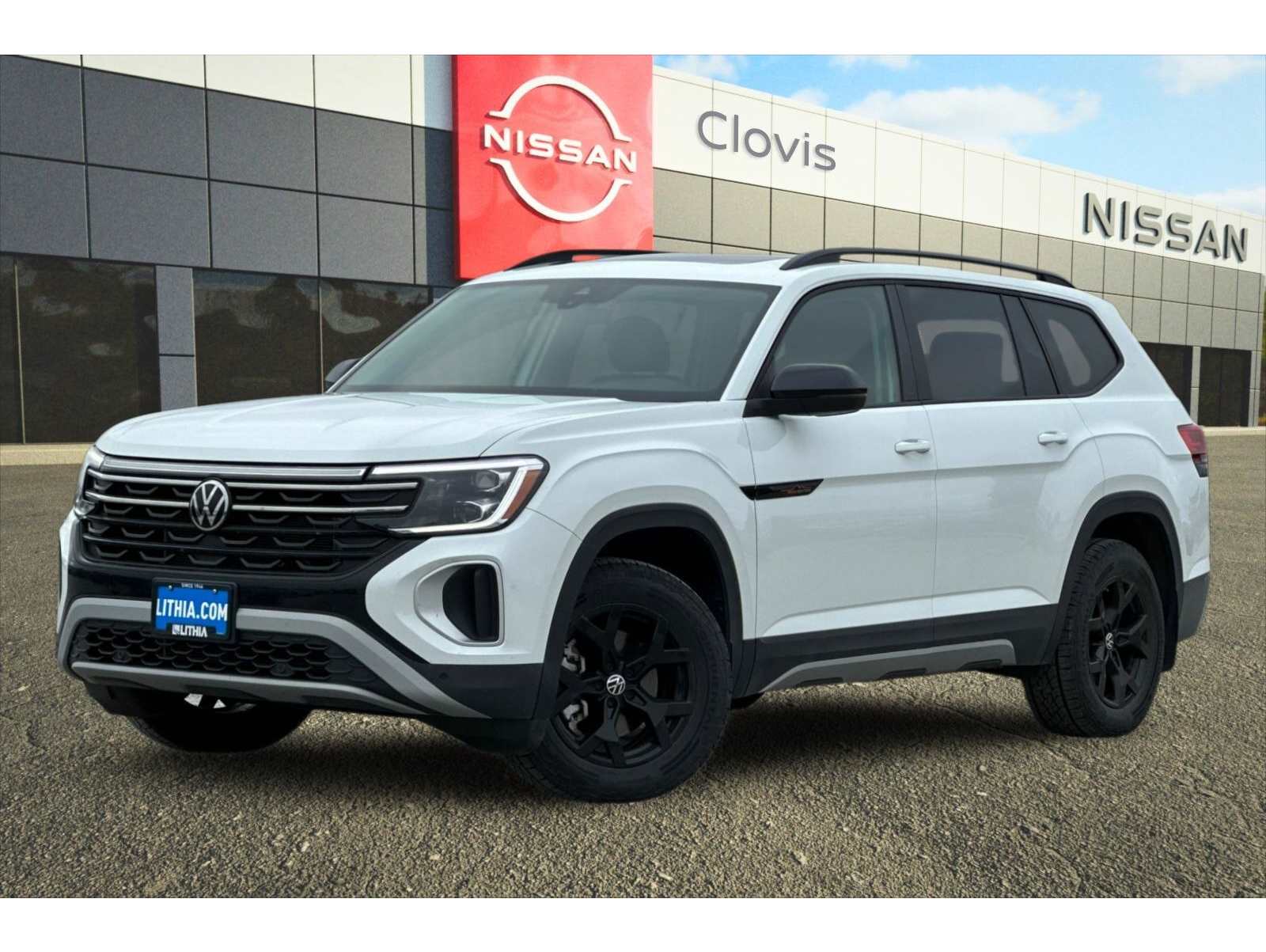 2025 Volkswagen Atlas Atlas Peak Edition's photo