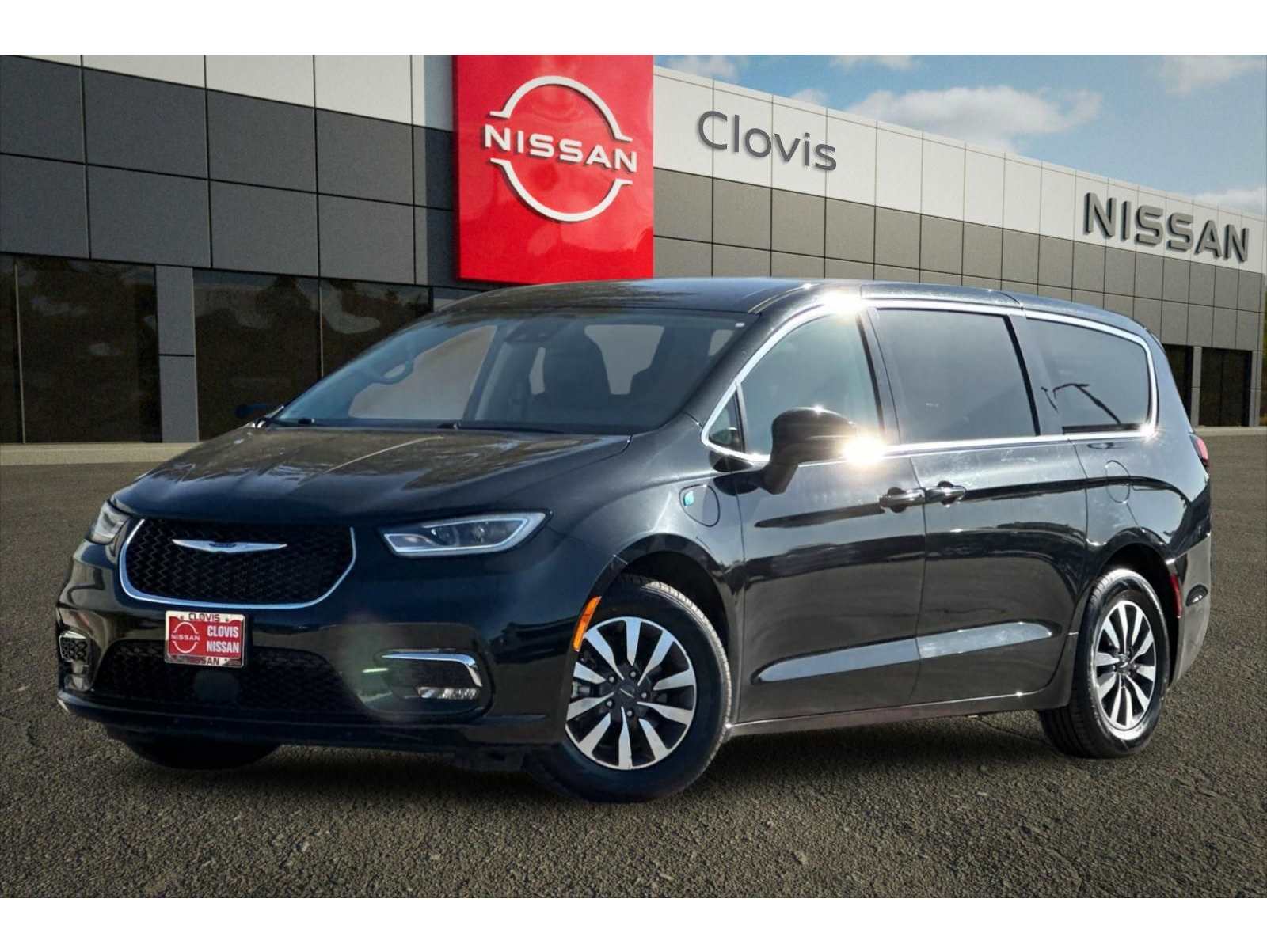 2023 Chrysler Pacifica Hybrid