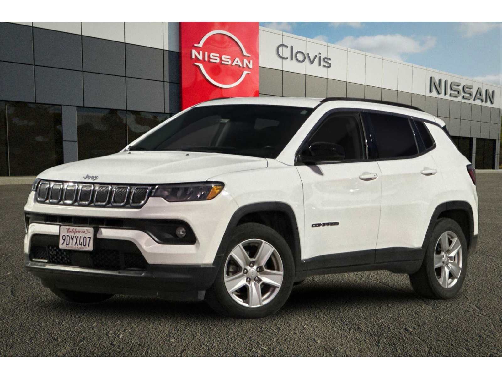 2022 Jeep Compass Latitude's photo