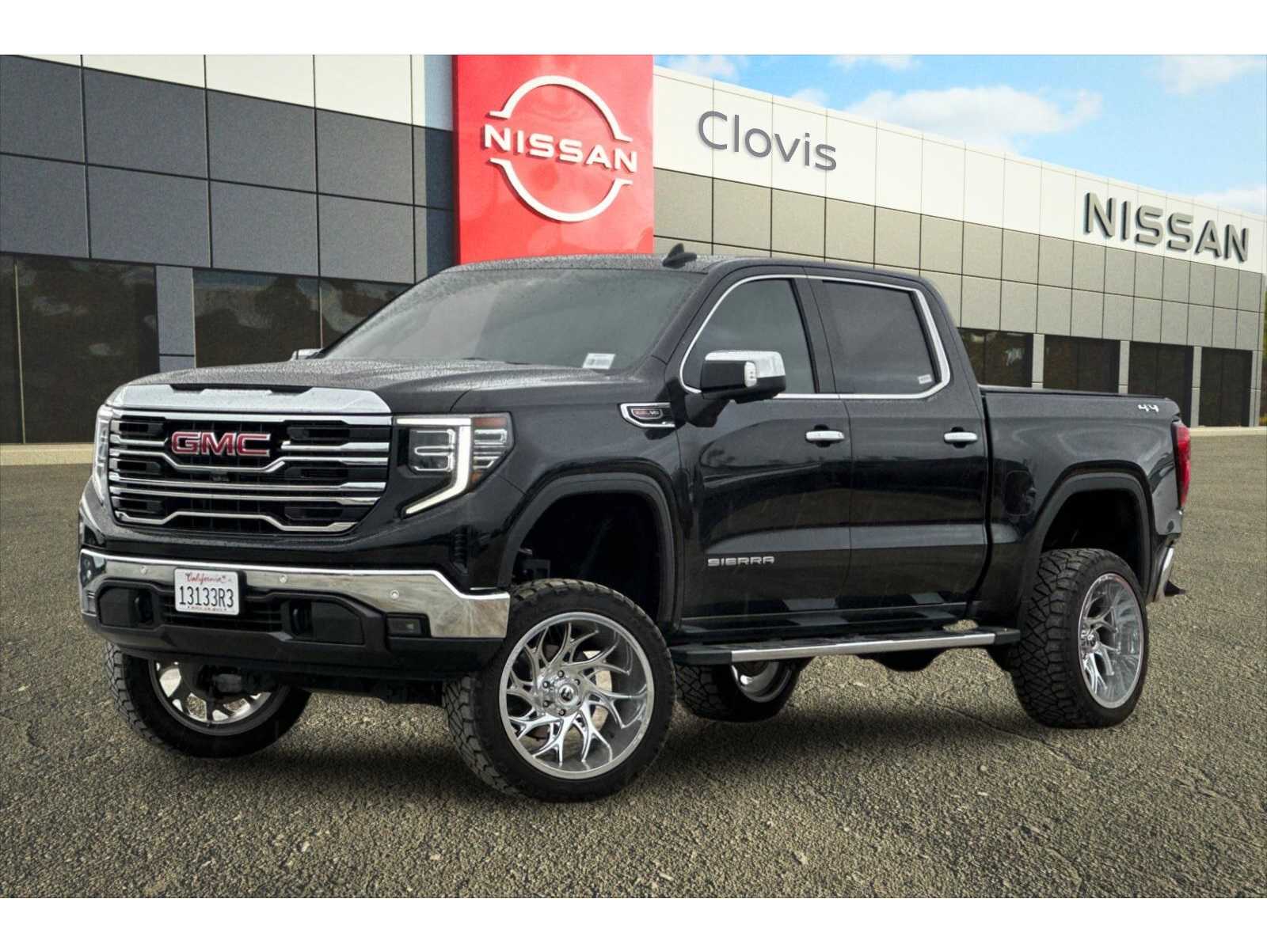 2022 GMC Sierra 1500 SLT's photo