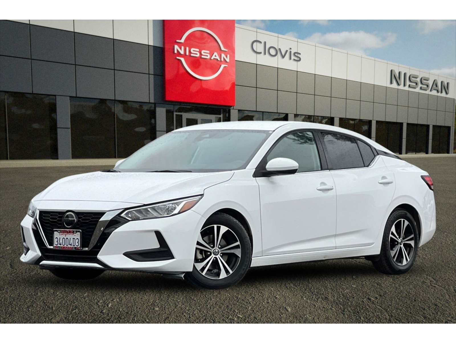 2021 Nissan Sentra SV's photo