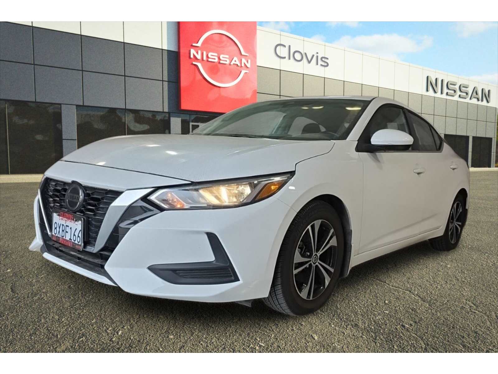 2021 Nissan Sentra SV's photo