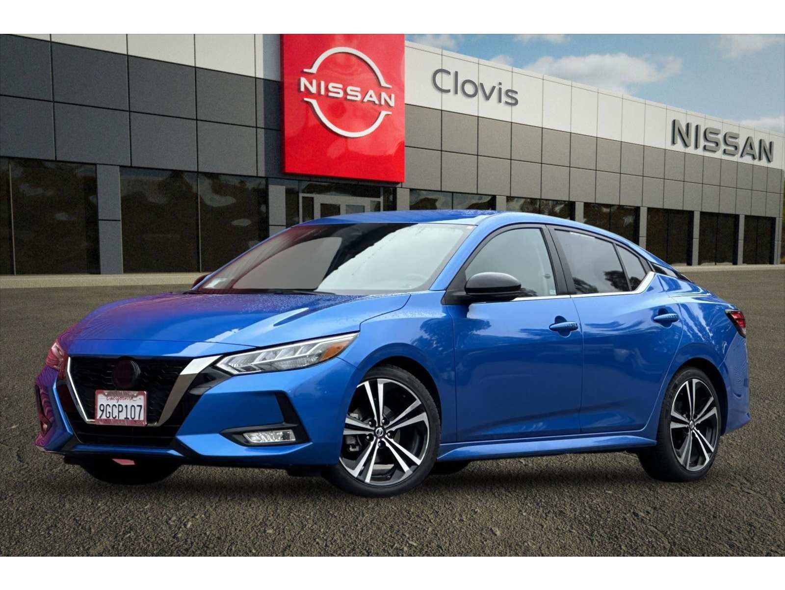 2023 Nissan Sentra SR's photo