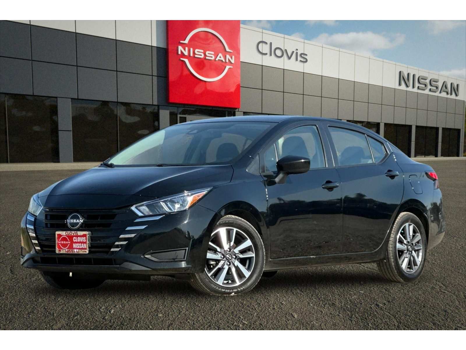 2023 Nissan Versa Sedan