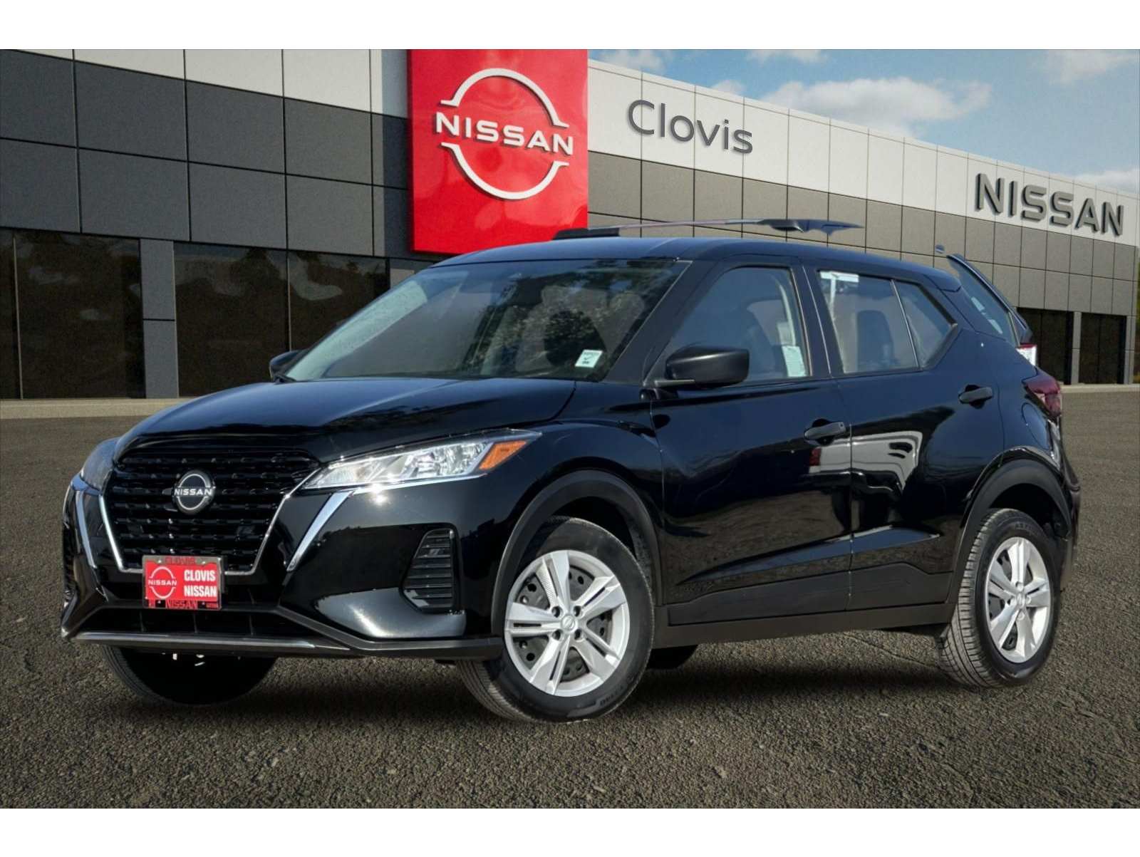 2024 Nissan Kicks S