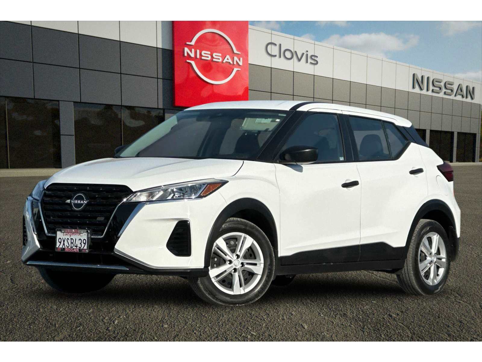 2025 Nissan KICKS PLAY