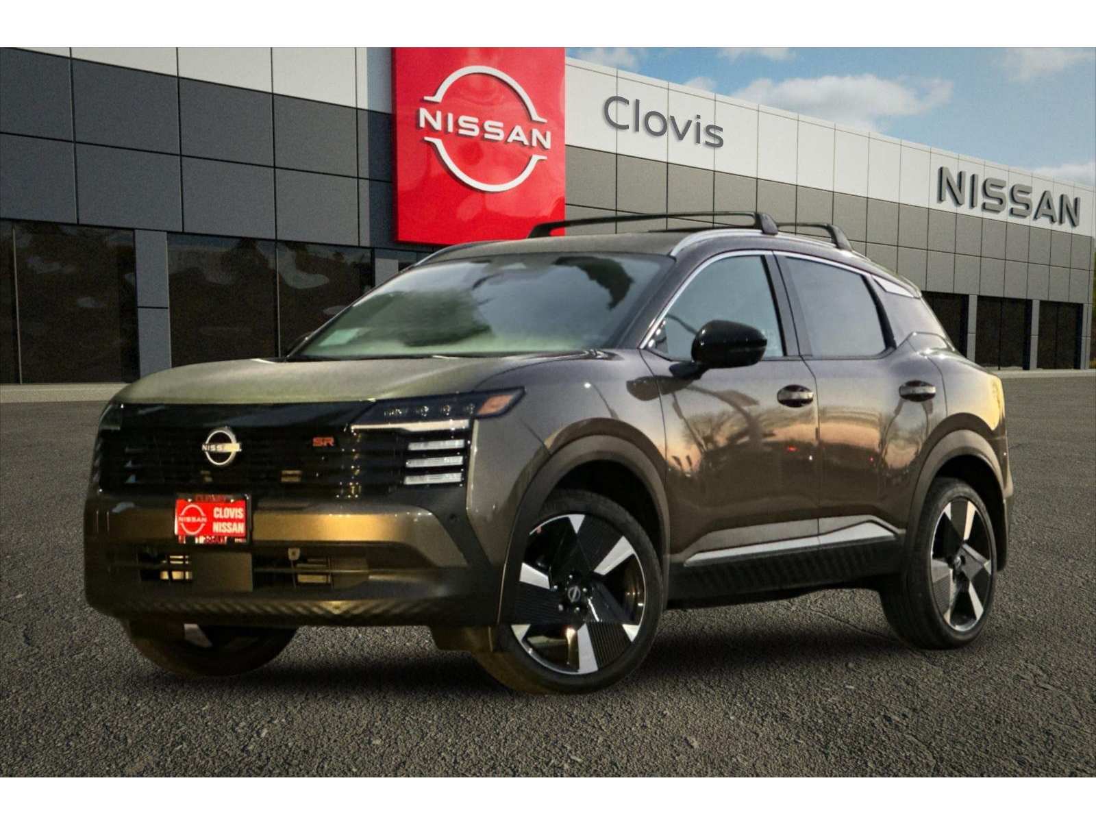 2026 Nissan KICKS SR's photo