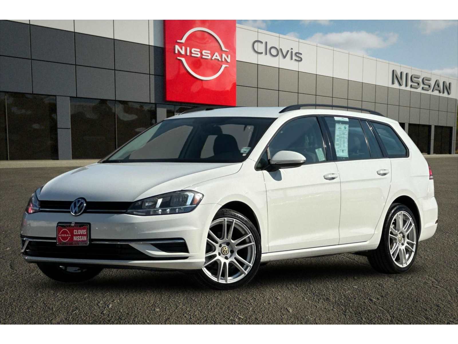 2019 Volkswagen Golf SportWagen S