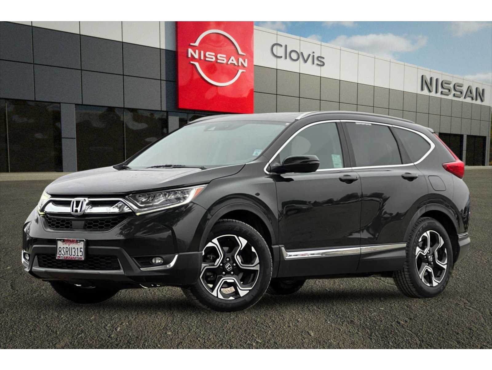 2017 Honda CR-V Touring's photo
