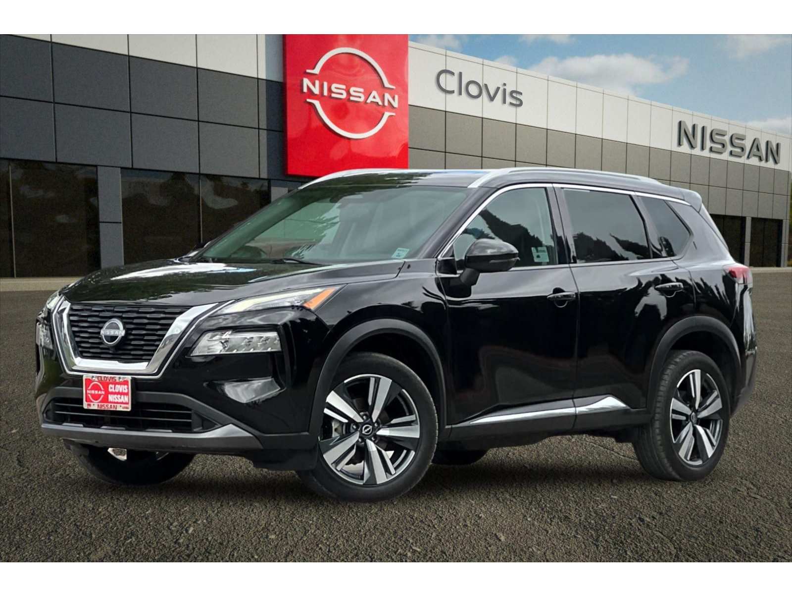 2023 Nissan Rogue SL