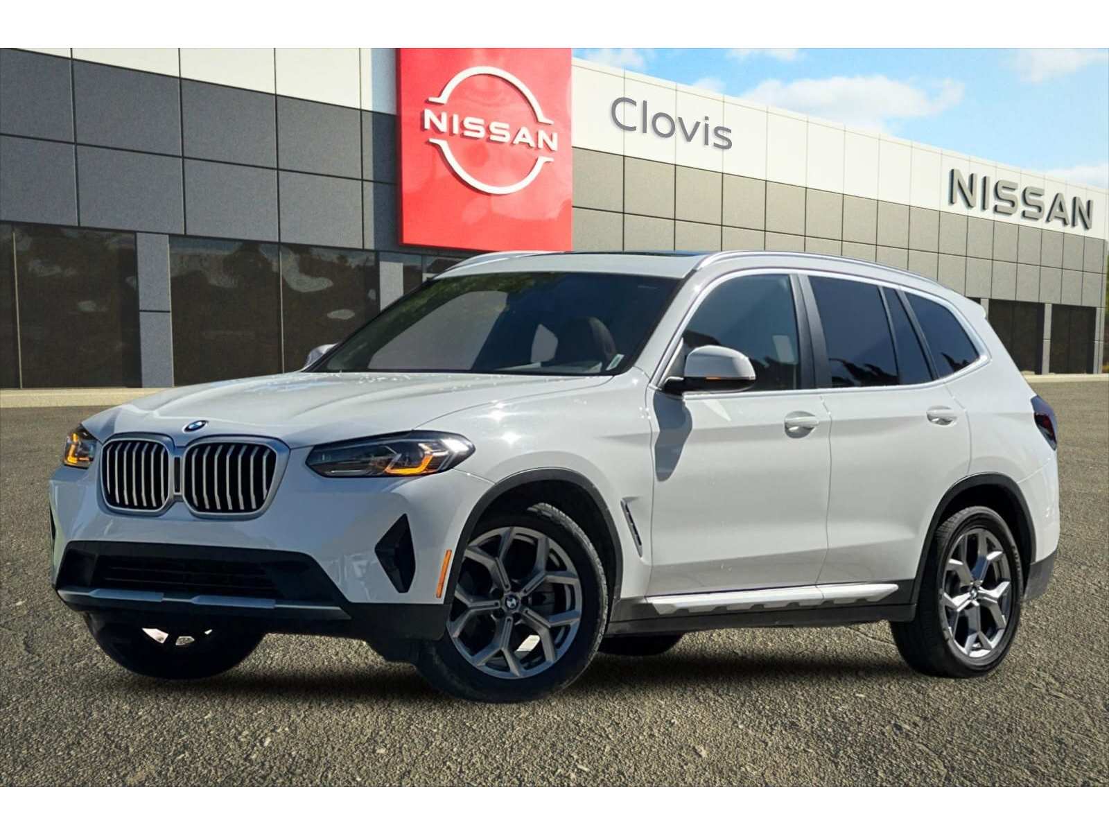 2023 BMW X3 30i