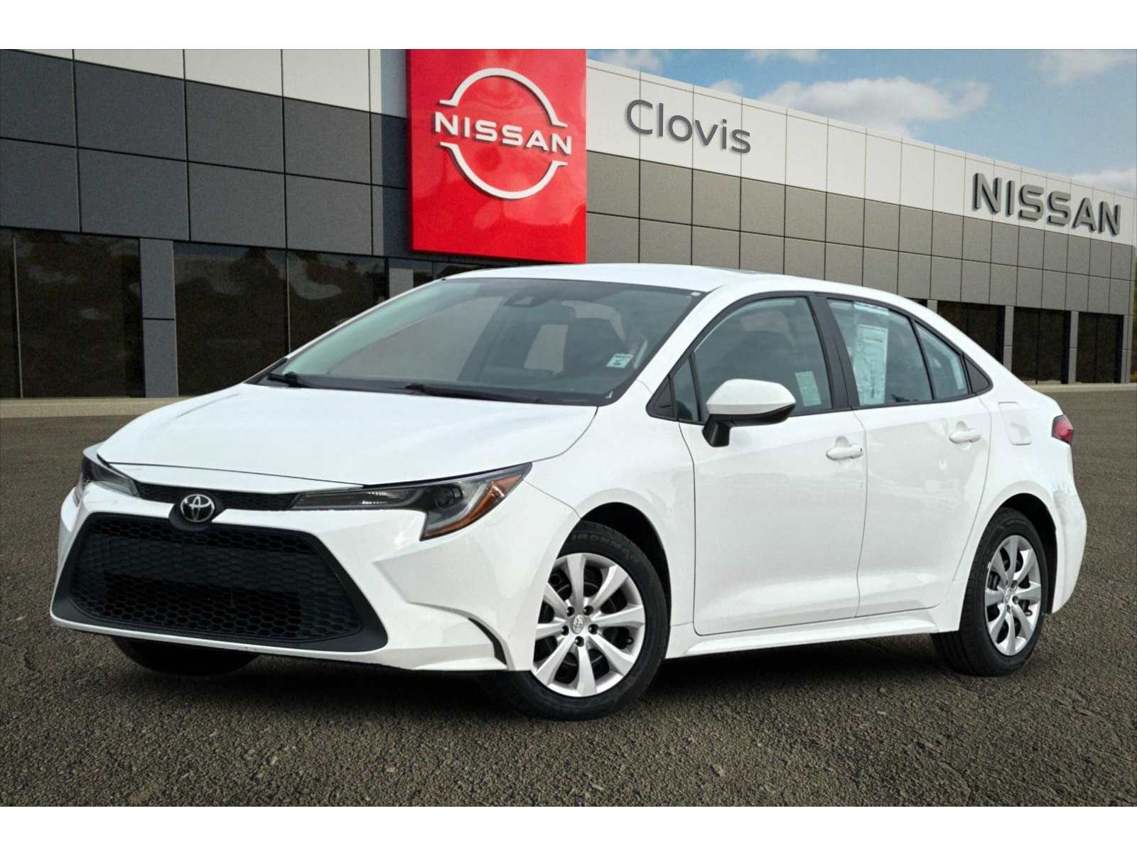 2022 Toyota Corolla LE's photo