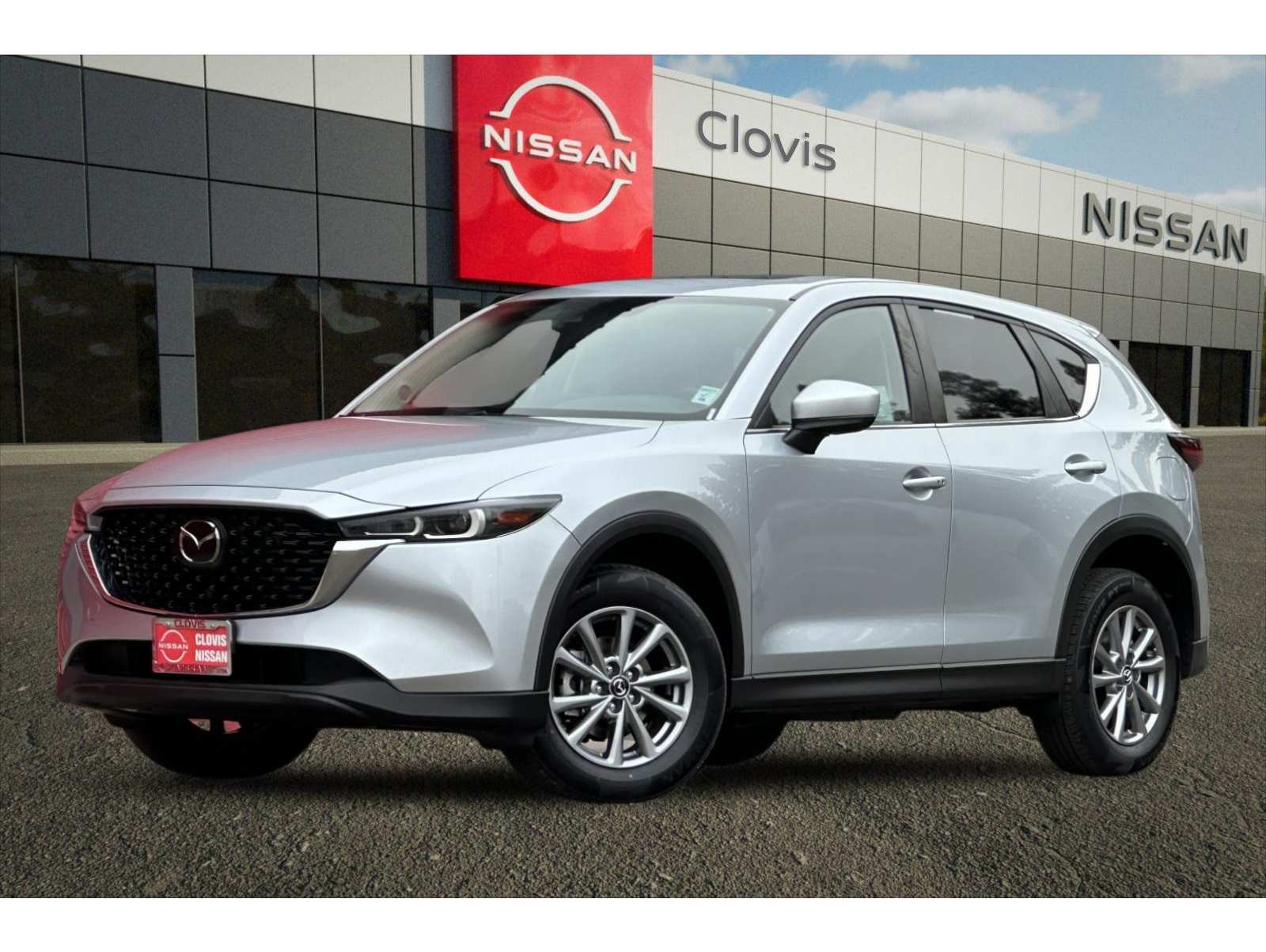 2023 Mazda CX-5 S Preferred package's photo