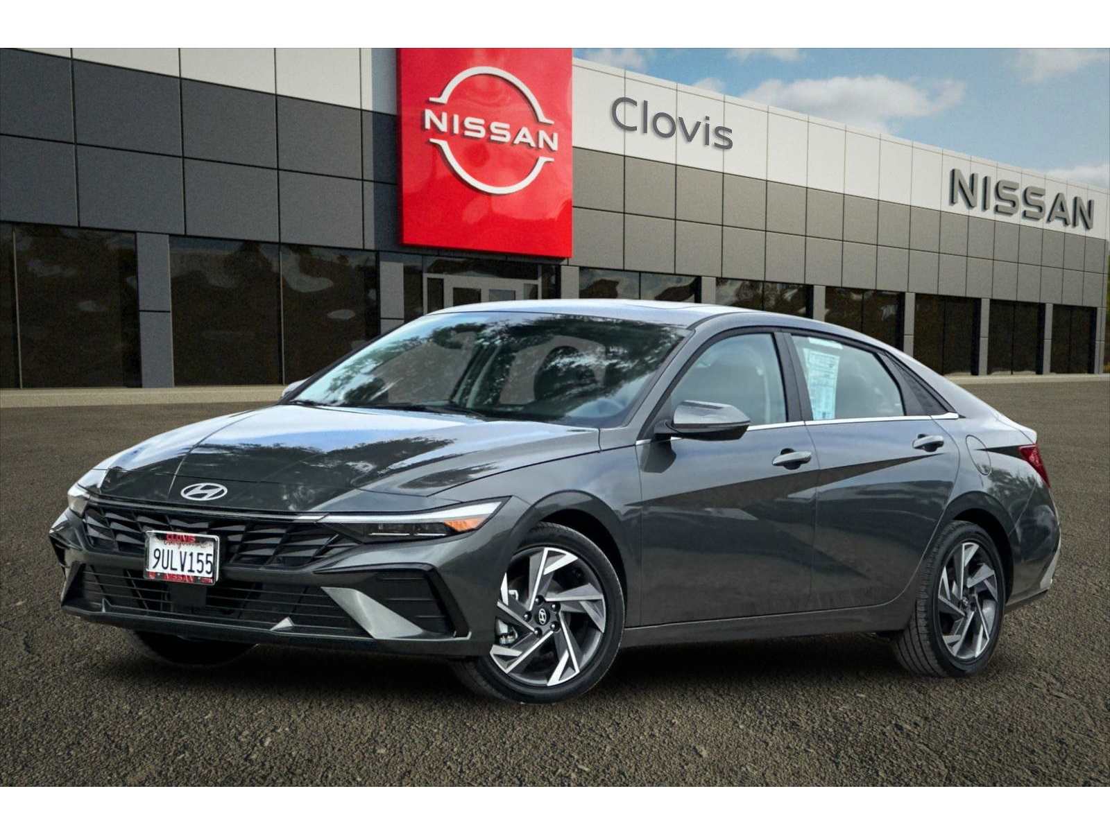 2025 Hyundai Elantra Limited's photo