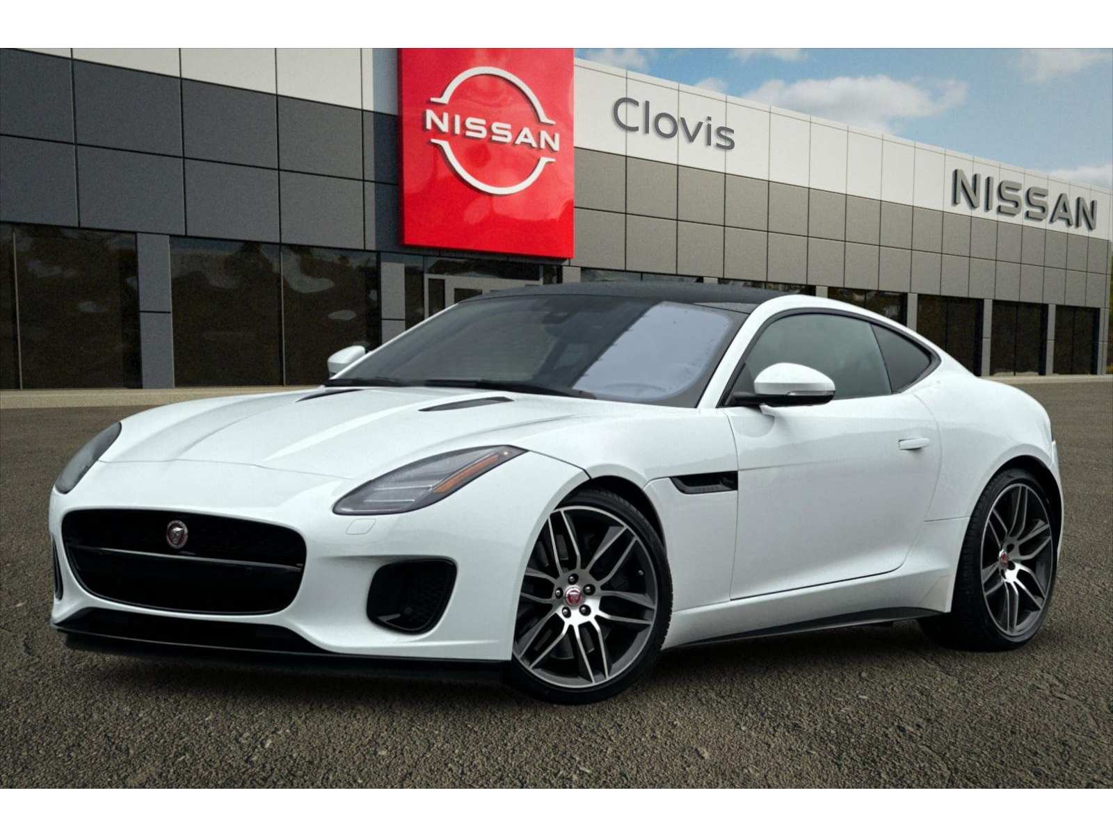 2018 Jaguar F-TYPE R-Dynamic's photo