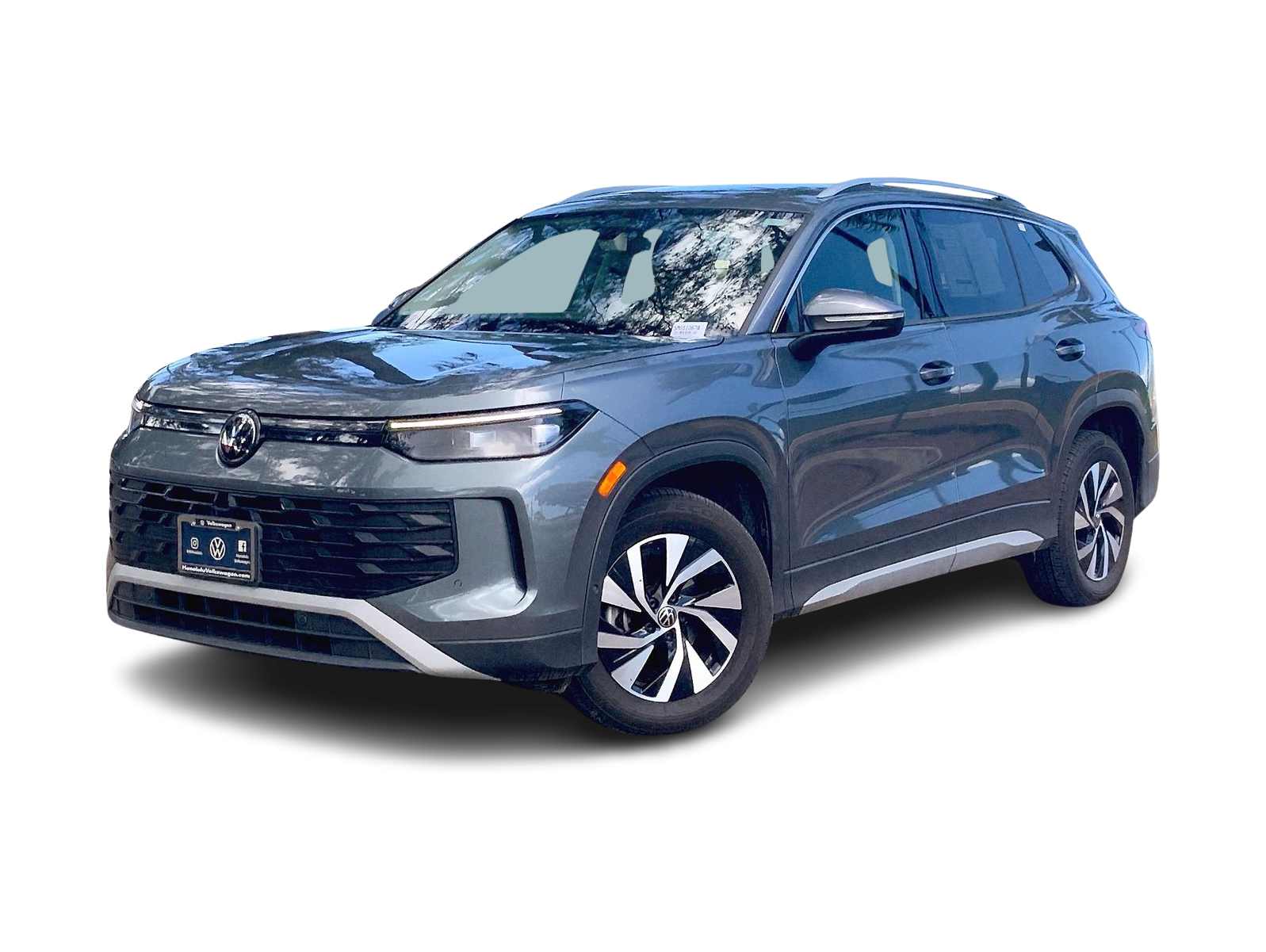 Thumbnail: 2025 Volkswagen Tiguan - 1