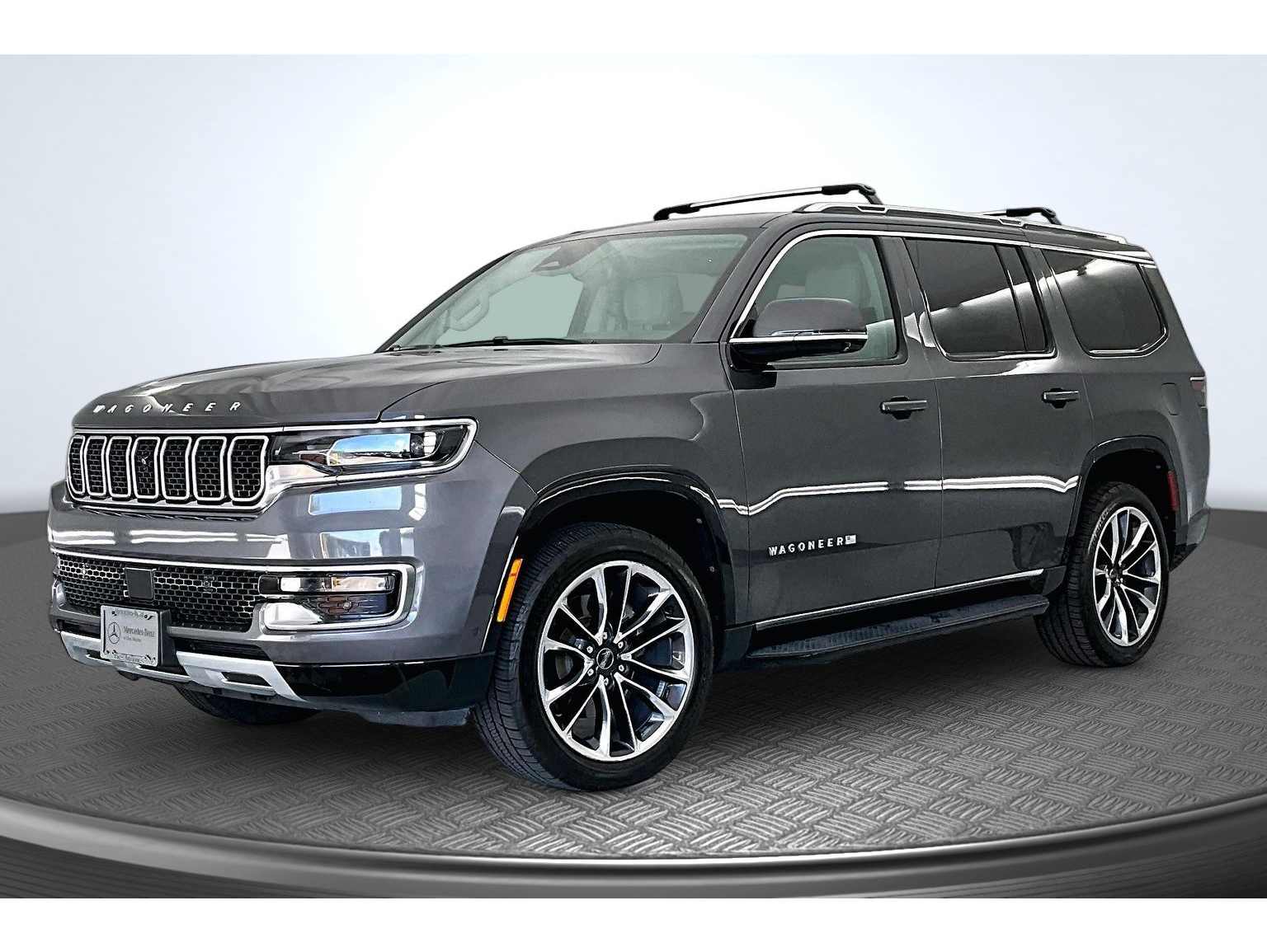 2022 Jeep Wagoneer