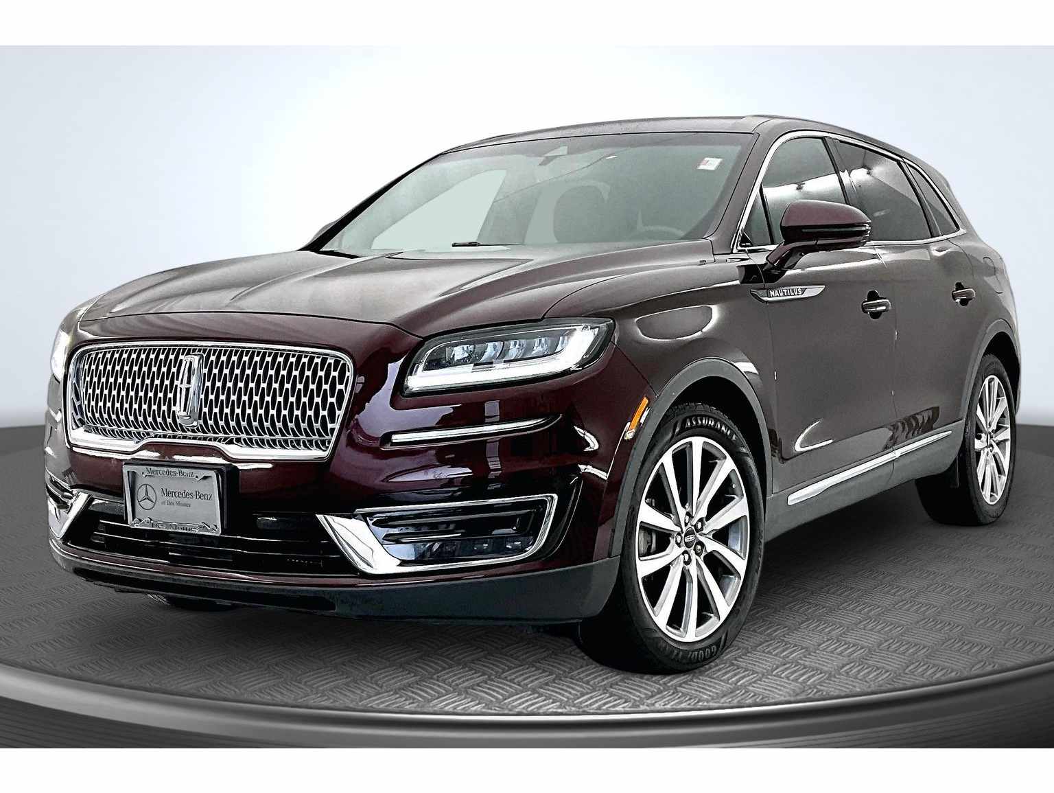 2019 Lincoln Nautilus Select