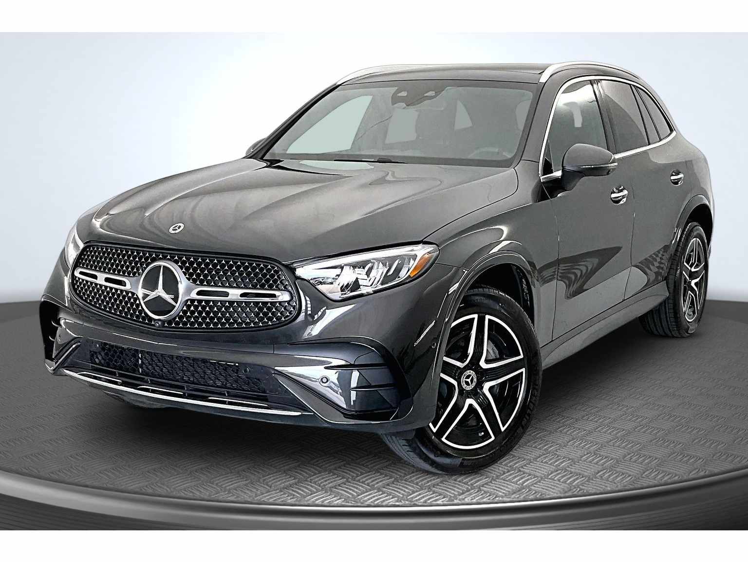 2026 Mercedes-Benz GLC Base