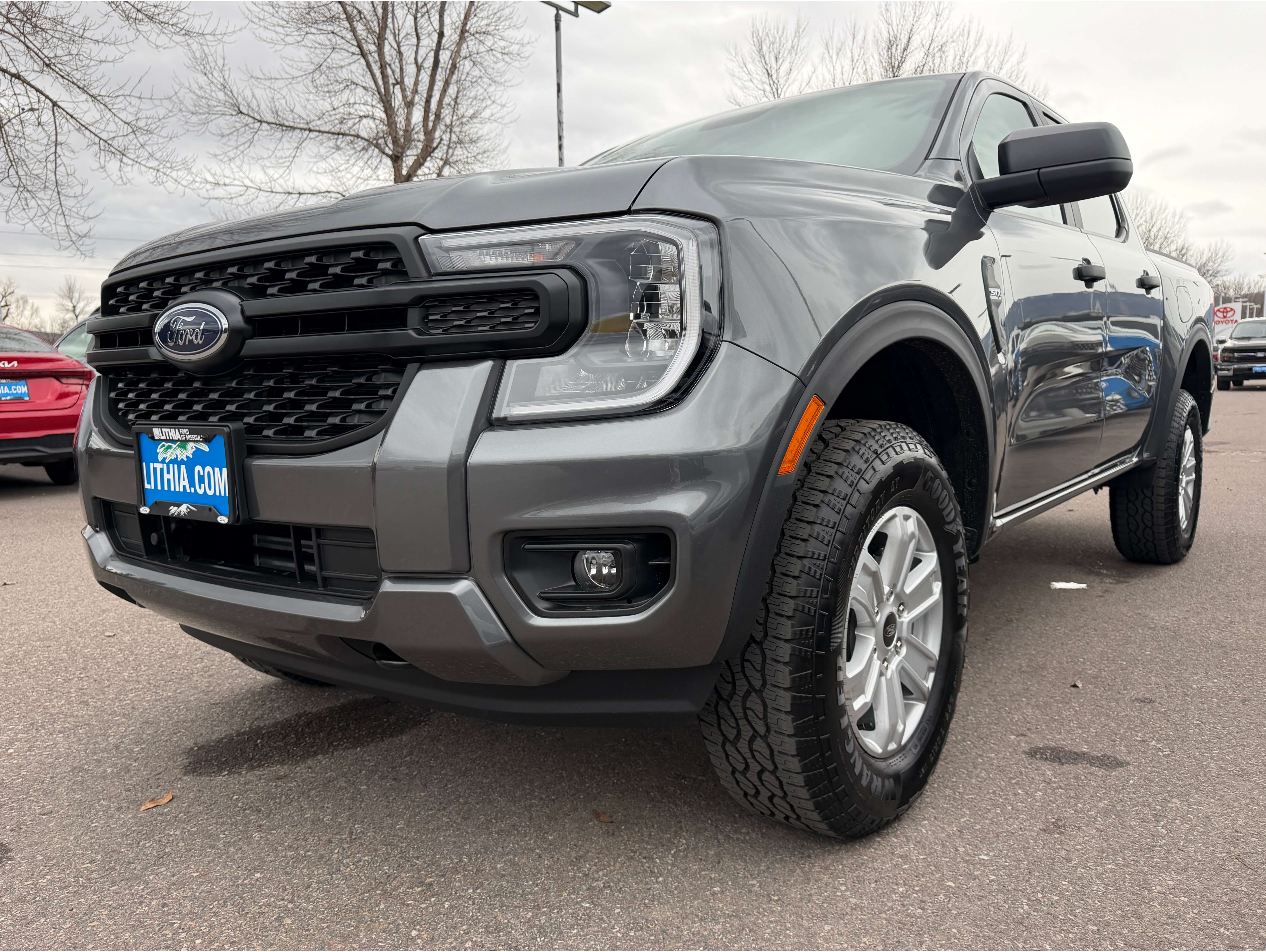2025 Ford Ranger XL's photo
