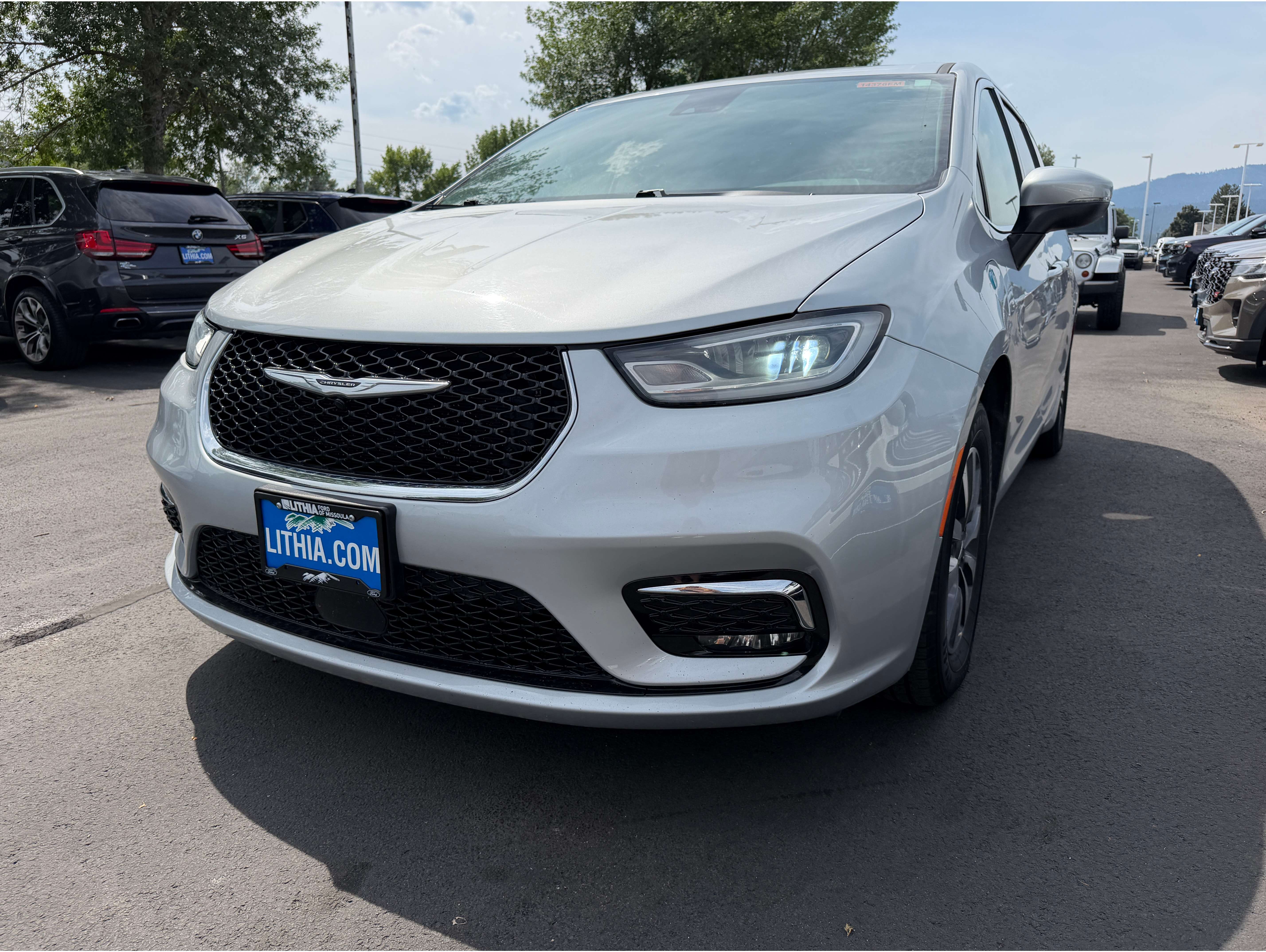 2023 Chrysler Pacifica Hybrid