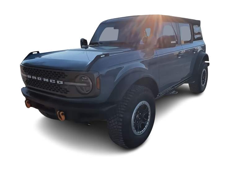 2021 Ford Bronco Base -
                Freehold, NJ