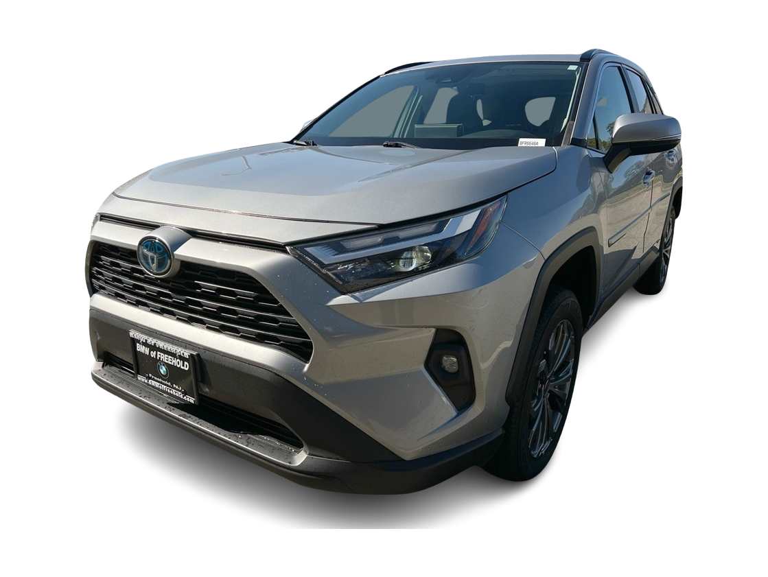 2022 Toyota RAV4 XLE Premium -
                Freehold, NJ