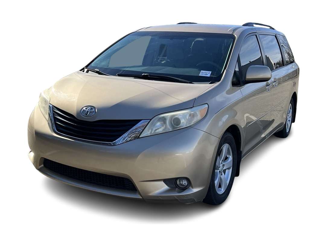 2011 Toyota Sienna LE -
                Freehold, NJ