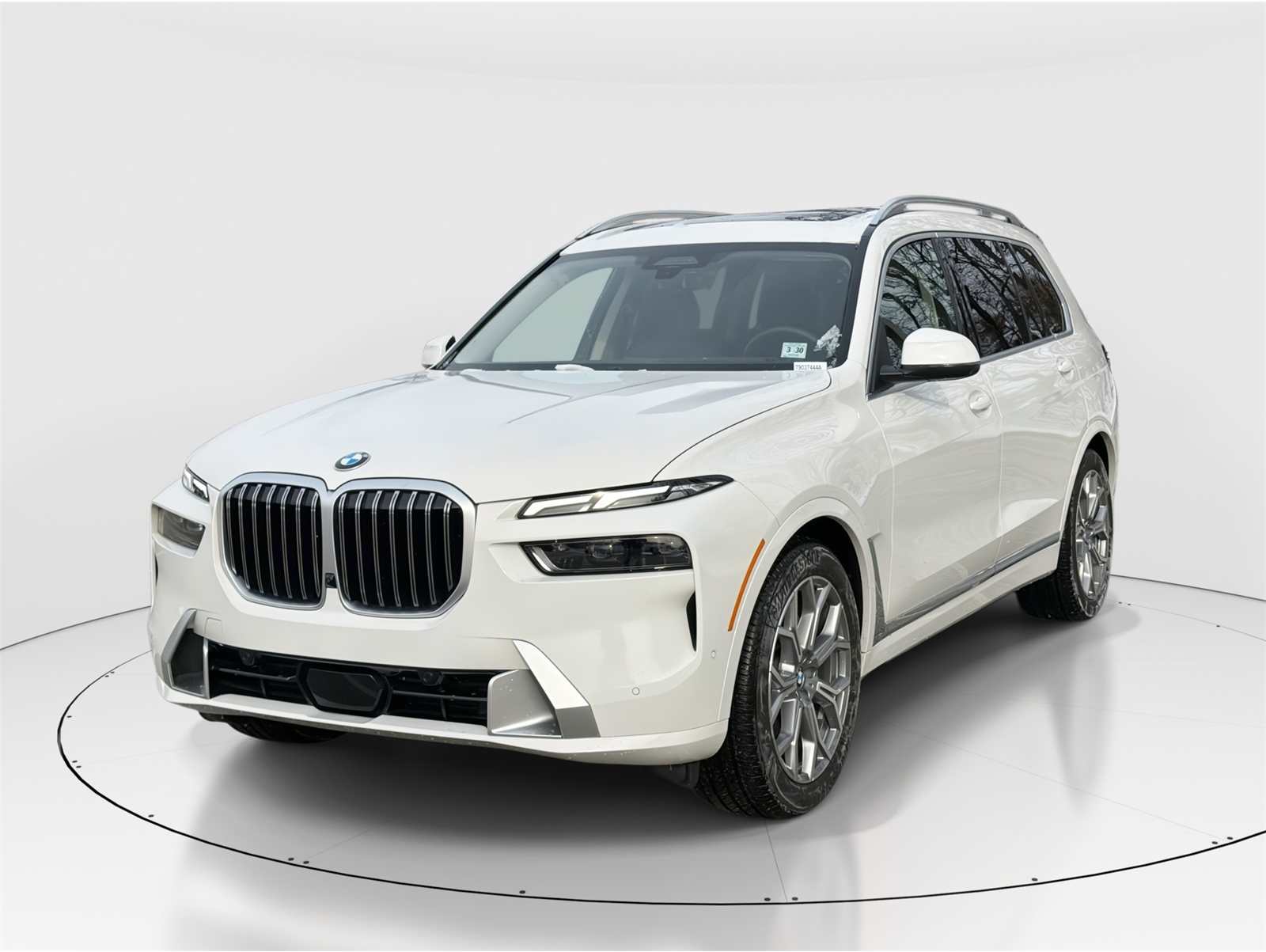 2025 BMW X7 40i's photo