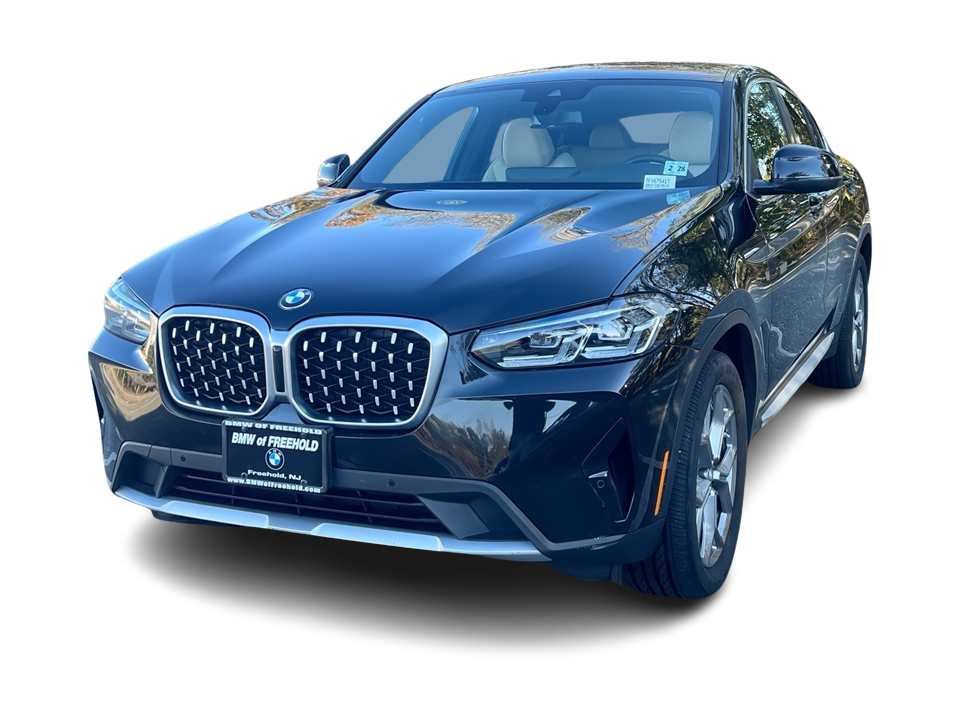 Thumbnail: 2023 BMW X4 - 1
