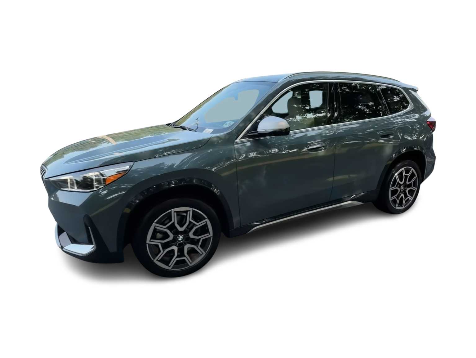 Thumbnail: 2023 BMW X1 - 1