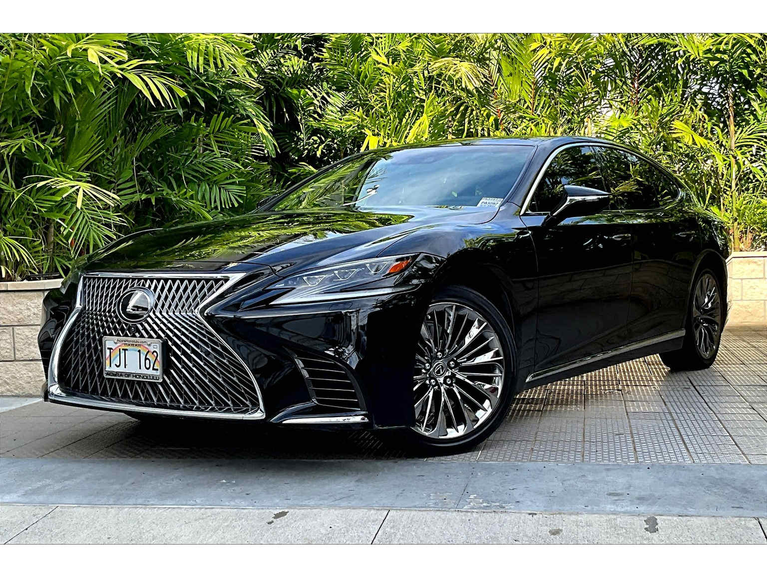 2018 Lexus LS Base's photo