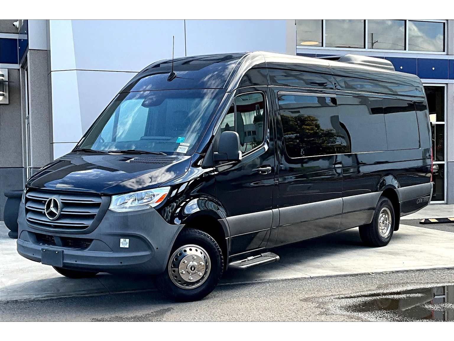 2022 Mercedes-Benz Sprinter Cargo Van Base's photo
