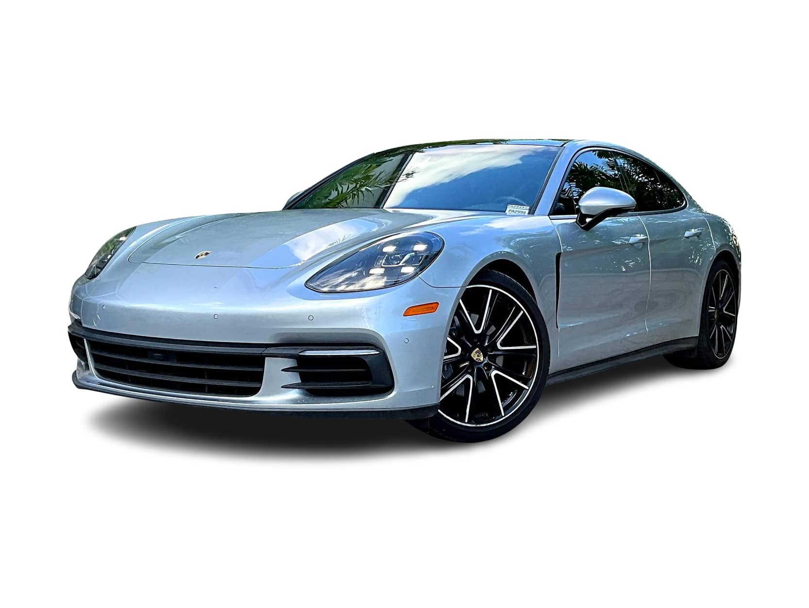 2018 Porsche Panamera Base Hero Image