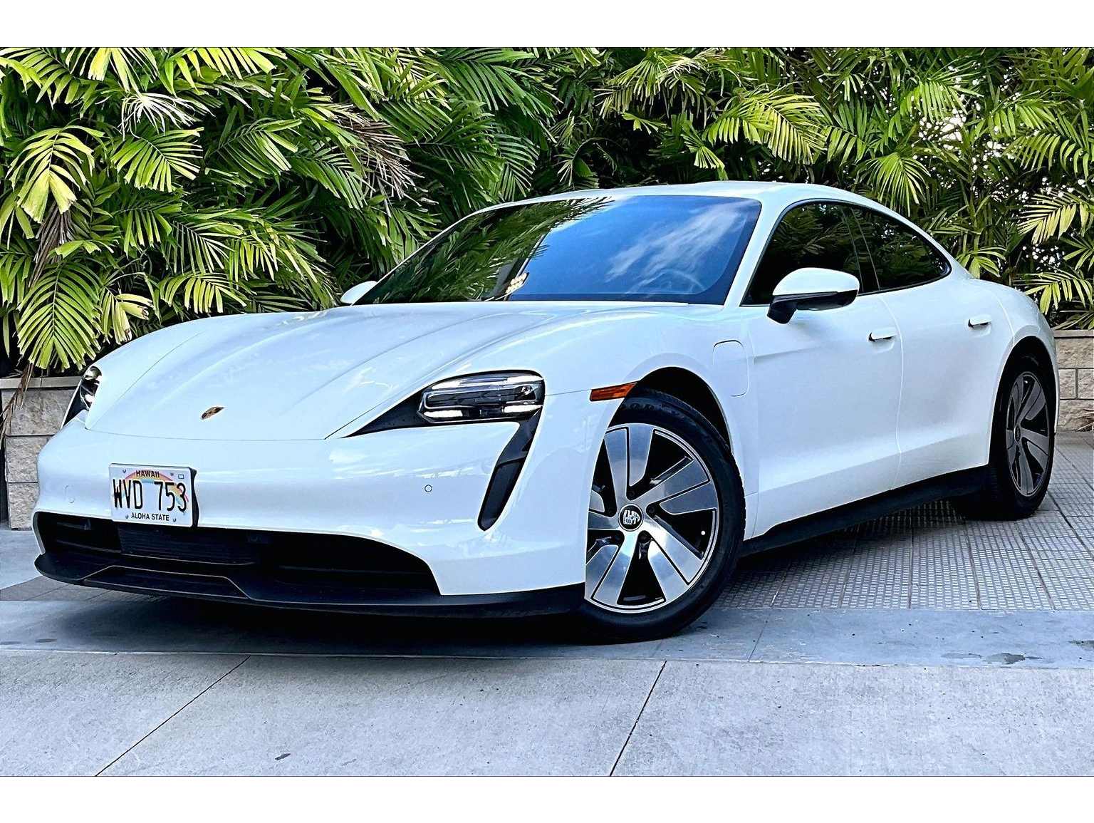 2023 Porsche Taycan