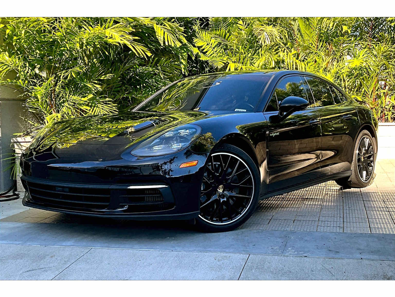 2020 Porsche Panamera 4 E-Hybrid