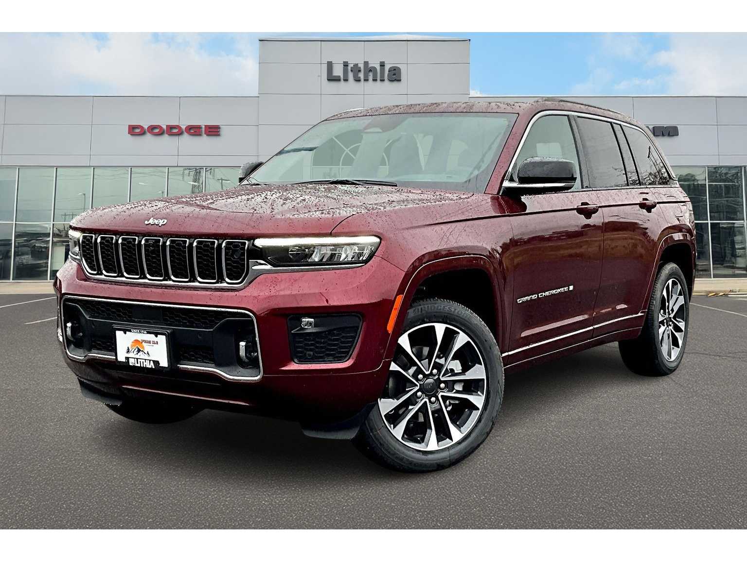 2025 Jeep Grand Cherokee Overland's photo