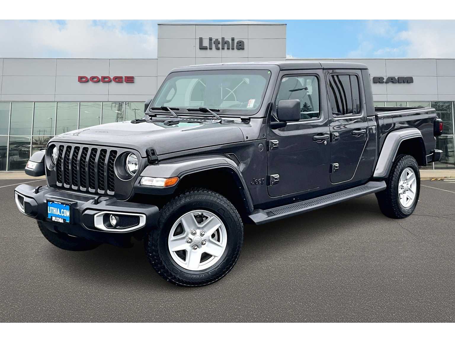 2022 Jeep Gladiator Sport S's photo